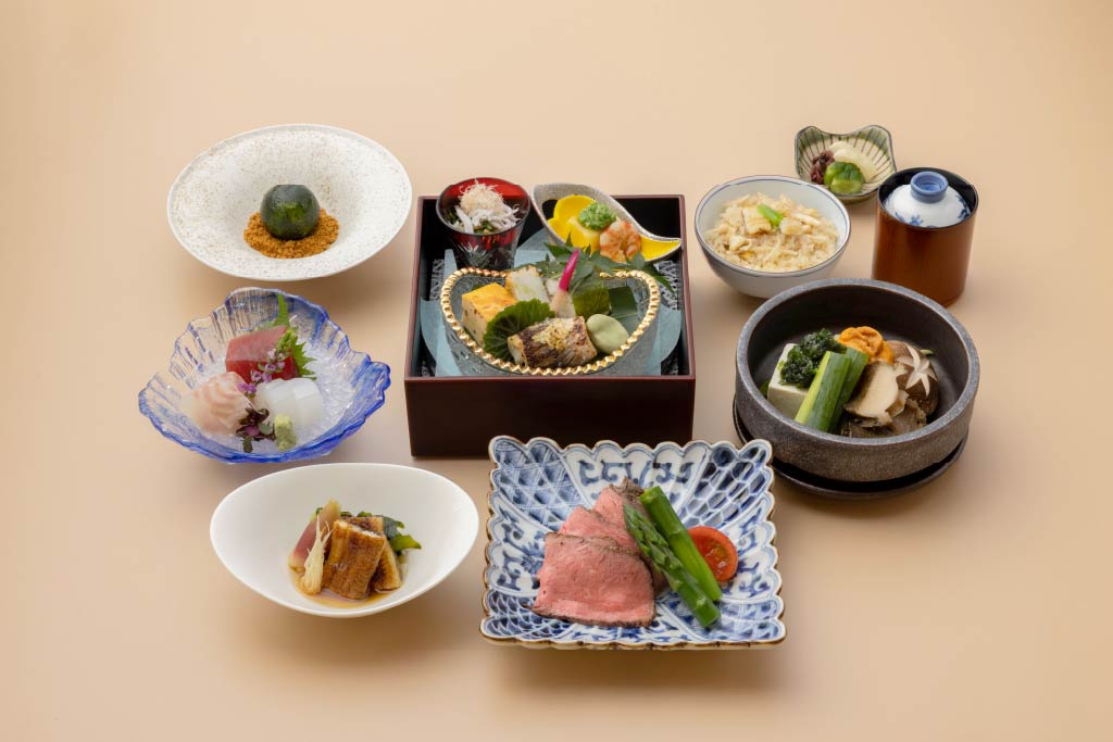 ご接待・ご会食に最適【一人ひと鍋】黒毛和牛ローストビーフと鮑会席7月より販売